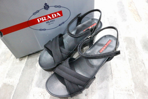 インポートブランドのPRADA