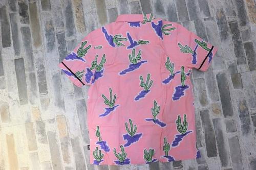 ステューシーの総柄シャツ