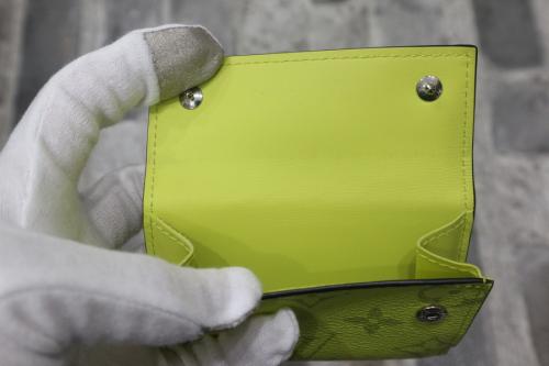 ディスカバリー・コンパクト ウォレットのレディース