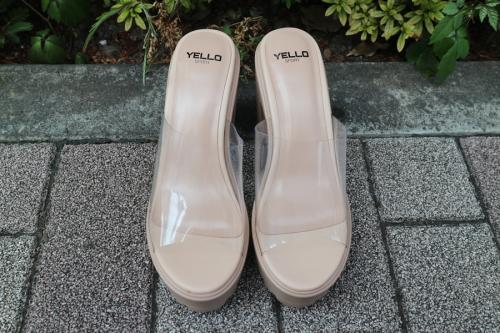 YELLOのイエロー