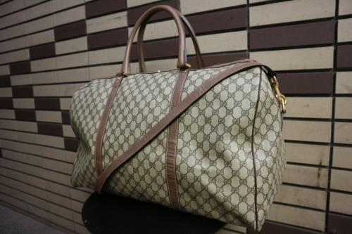 グッチのGG柄ボストンバッグ