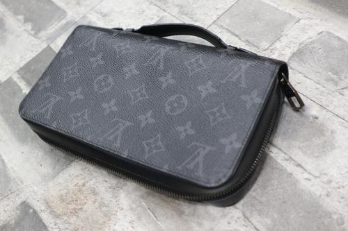 ルイ ヴィトン　のモノグラム・エクリプス ジッピーXL