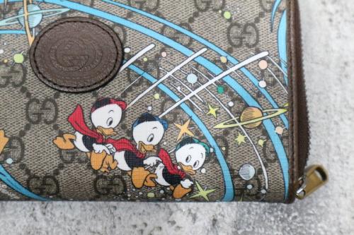 ドナルドダック ジップアラウンドウォレットの富士見台店