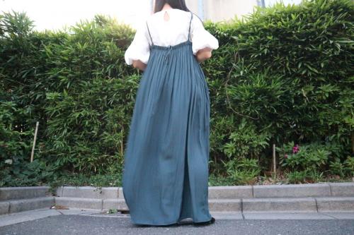 アッパーハイツのキャミソールワンピース