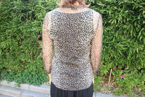 サンローランパリのレオパード柄シルクブラウス