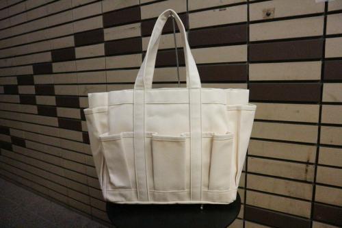 COMME des GARCONS SHIRTのコムデギャルソンシャツ