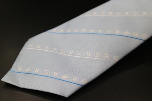 LOUIS VUITTON 　のルイ ヴィトン　