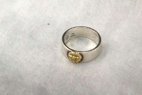 タディ＆キングの平打ちリング　SVフェザーリング