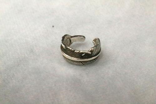 平打ちリング　SVフェザーリングの富士見台店