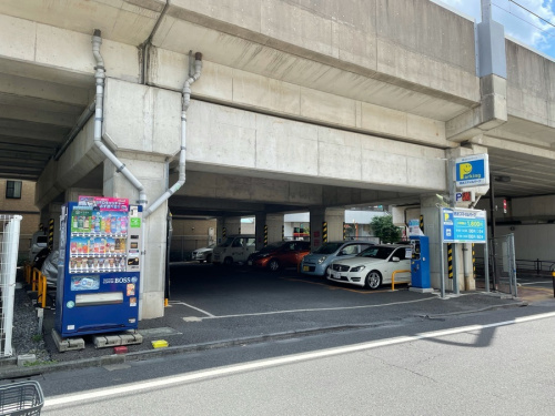 店舗からのお知らせの提携駐車場が１時間無料