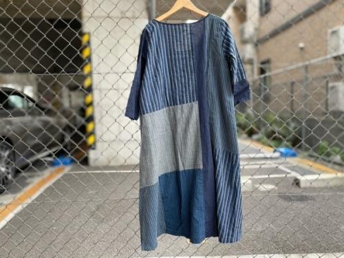 藍染パッチワークワンピースの富士見台店