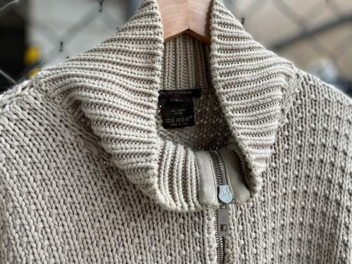 LOUIS VUITTON 　のルイ ヴィトン　