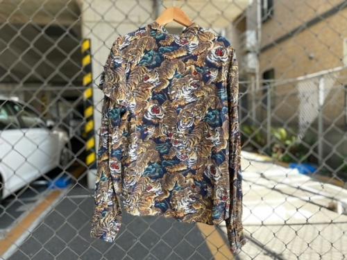 タイガー総柄シャツの富士見台店