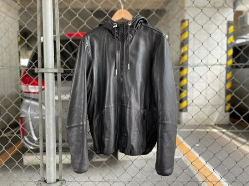 ディーゼルのレザージップパーカー