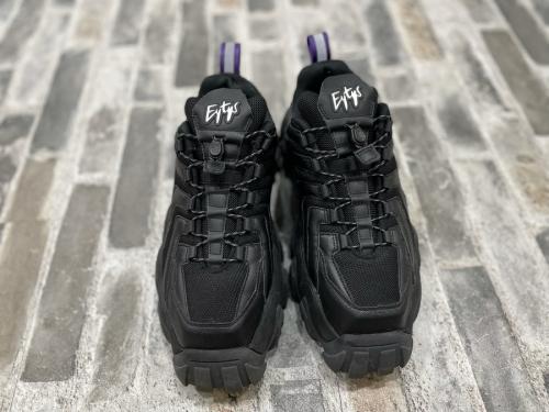 エイティーズのHALO LEATHER