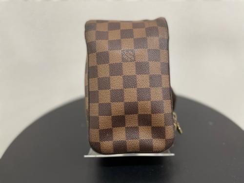 ルイ ヴィトン　のジェロニモス ダミエ