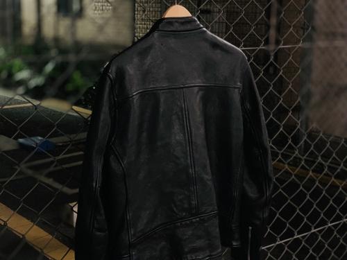 ショットのセミダブル ライダース ジャケット
