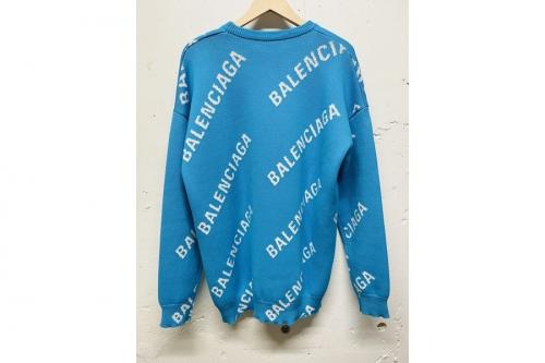 バレンシアガのコットンニットセーター