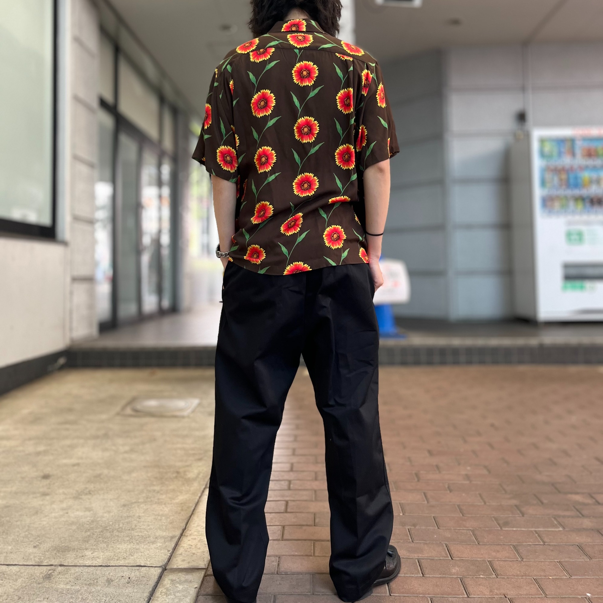 NEAT ALOHA シャツ