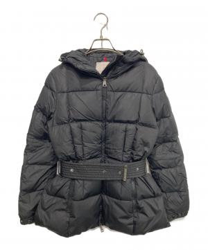 「ラグジュアリーブランドのMONCLER 」