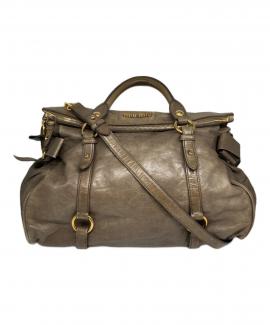 「ラグジュアリーブランドのMIU MIU 」