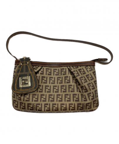 「ラグジュアリーブランドのFENDI 」