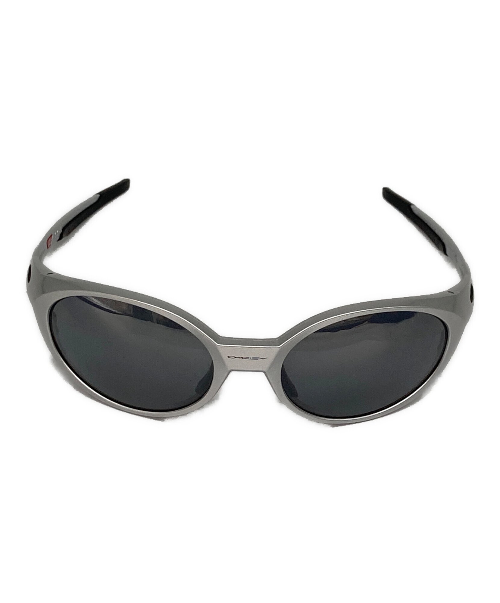 OAKLEY / オークリー】アイジャケットレダックス|90年代の空気感を纏う