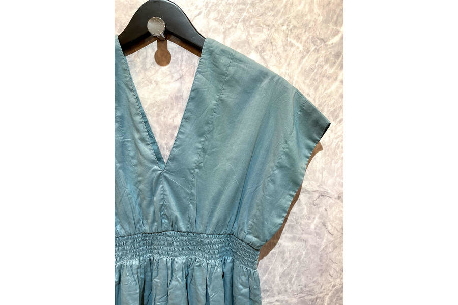 安い正規品 MARIHA夏の光のドレス/Vネックフレアワンピース ロングワンピース