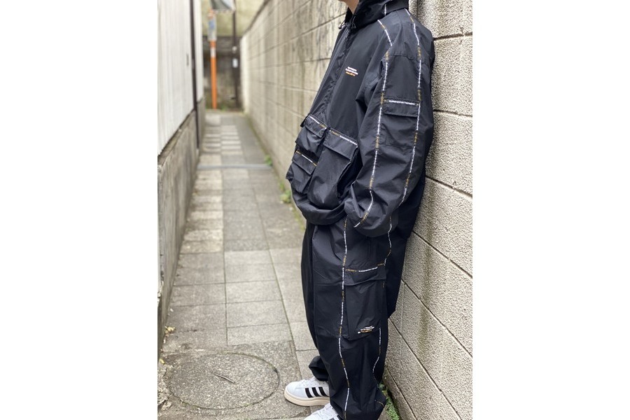 BlackEyePatch＞TBEP ANORAK タイトブース-