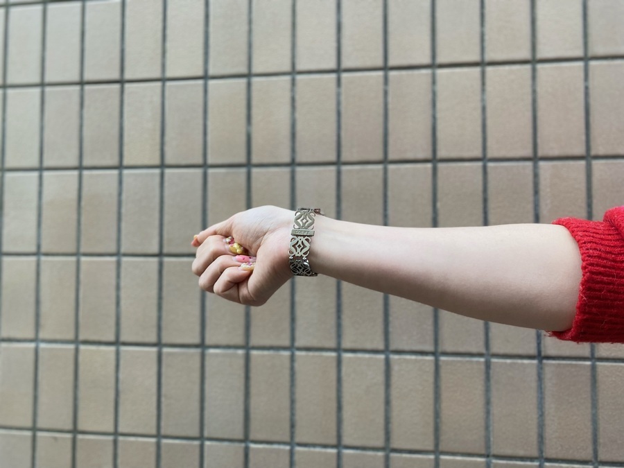 LOEWE/ロエベ】よりアナグラムロゴブレスレットが入荷致しました