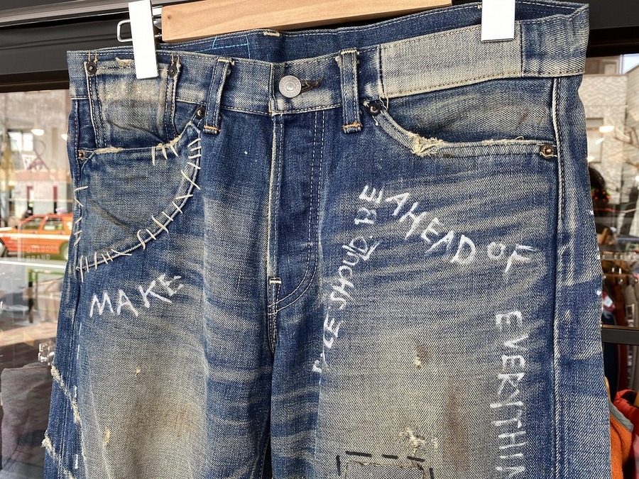 LEVI'S VINTAGE CLOTHING/リーバイスビンテージクロージング】 エクストリームカスタマイズ ドデニム(SIZE:32)が入荷致しました。[2020.03.13発行]｜トレファクスタイル目白店｜洋服・古着の買取と販売の専門店｜トレジャーファクトリー（トレファク）のファッションリユース