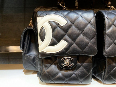 「インポートブランドのCHANEL 」