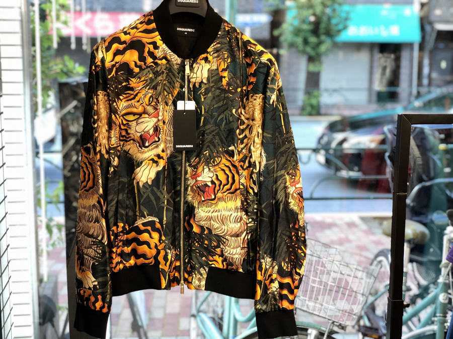 【美品】DSQUARED2　20SS　タイガーボンバー　ブルゾンジャケット DSQUARED2 20SS タイガーボンバー シルク ブルゾン ジャケット