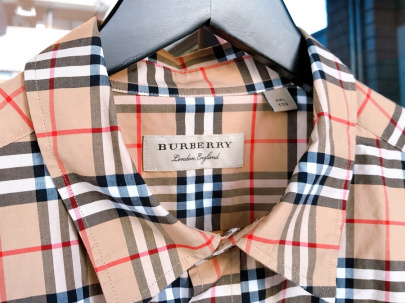 「インポートブランドのBURBERRY 」