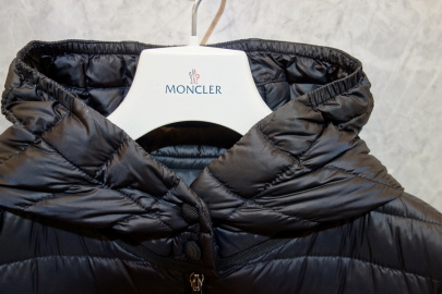 「インポートブランドのMONCLER 」