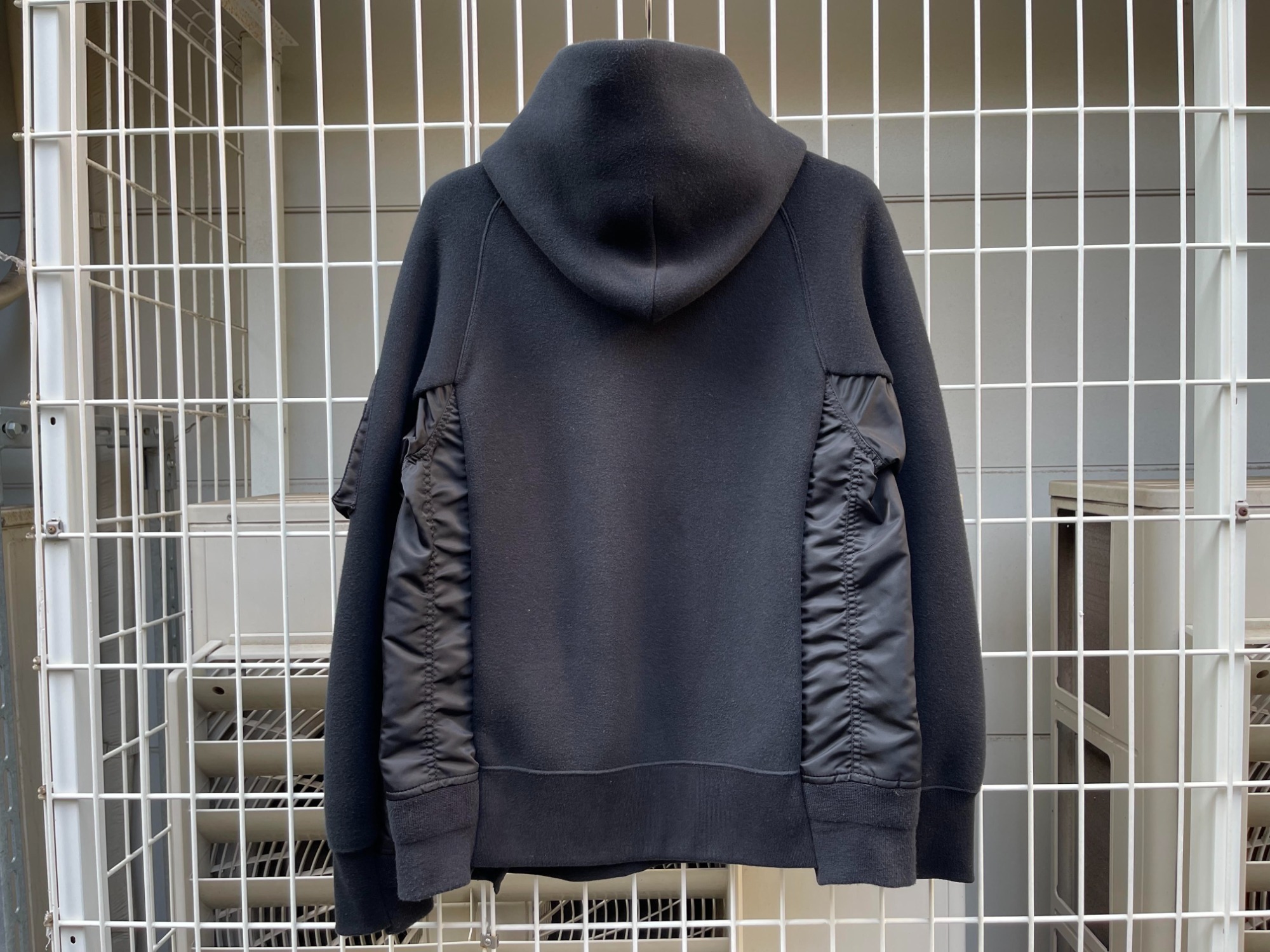 Sacai サカイ Sponge Sweat x MA-1 Hoodie プルオーバーパーカー 切替 SCM-033