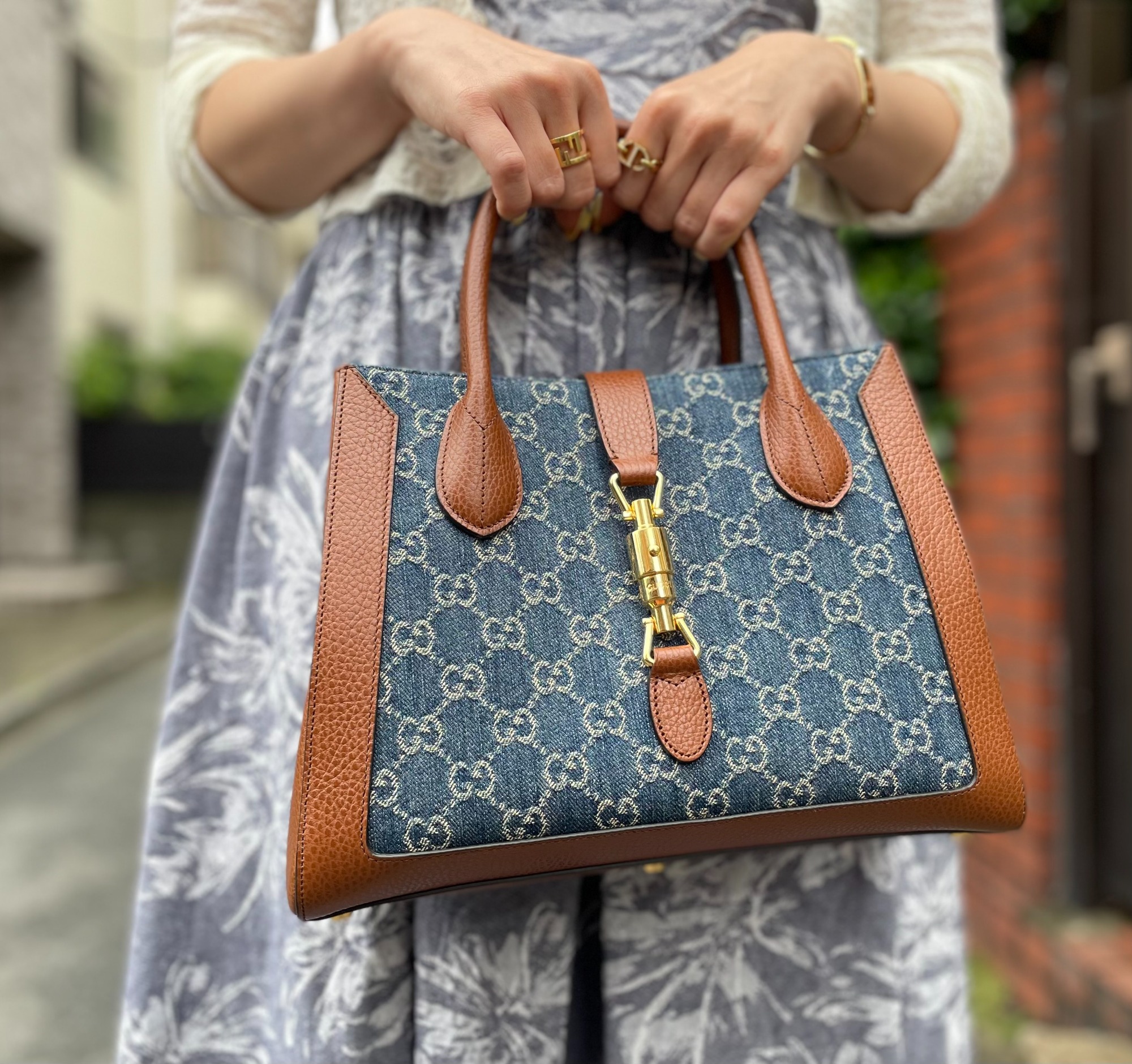 大容量【GUCCI】トートバッグ ニュージャッキー　GGスプリーム　A4 GUCCI】トートバッグ ニュージャッキー GGスプリーム A4大きめサイズ