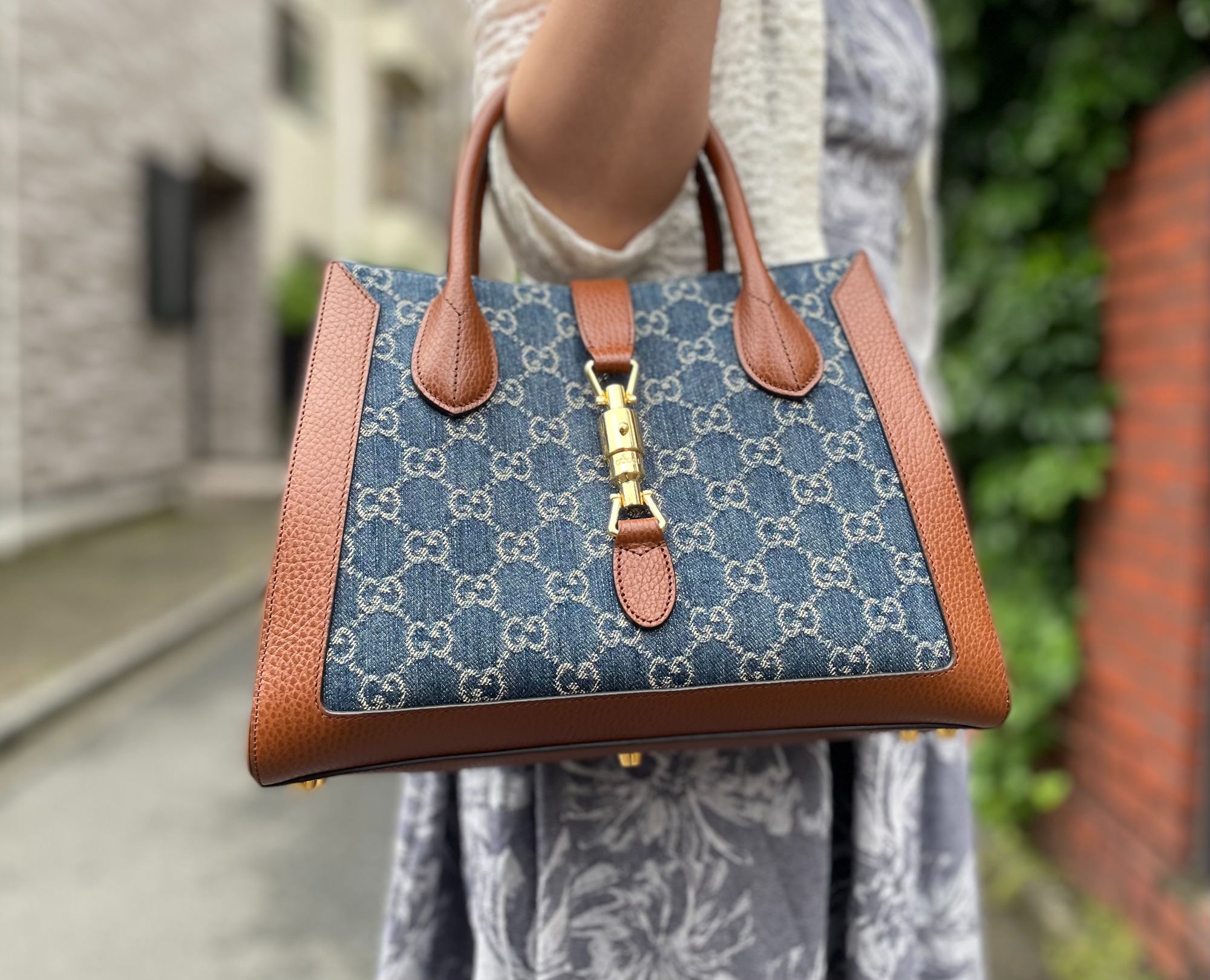 レ*イ様 正規品 GUCCI GGスプリーム クーリエ ボディバッグ パッチワー GUCCI - GUCCI GGスプリーム クーリエ ボディバッグの通販 by 。's