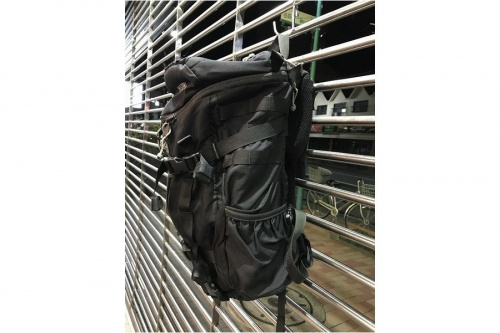 バックパックのメンズ