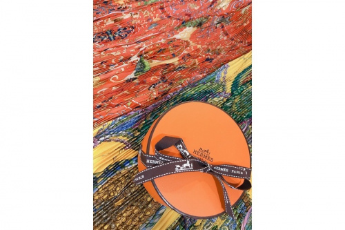 ラグジュアリーブランドのHERMES