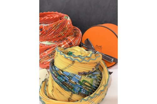 プリーツスカーフのレディース