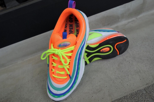 ナイキのスニーカー