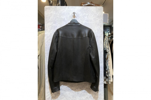 タリアトーレのレザージャケット