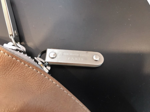 ショルダーバッグのユニセックス