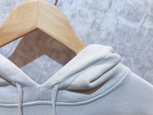 サンローランパリのロゴプリントダメージ加工パーカー