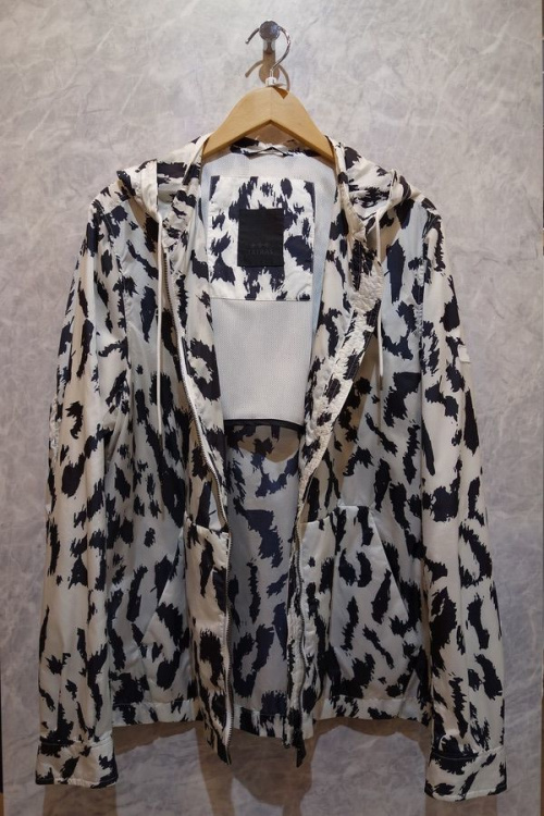 ナイロンジャケットのメンズ