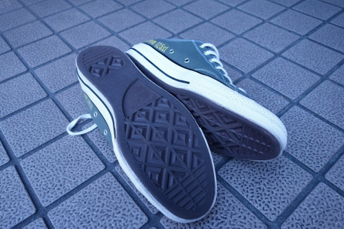 NEWYORKプリントローカットスニーカーのメンズ