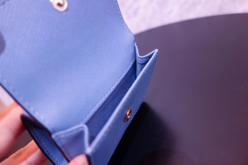 トリーバーチの20SS 財布