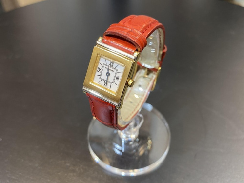 イヴ・サンローランの腕時計