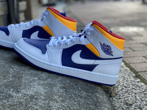 スニーカーのNIKE